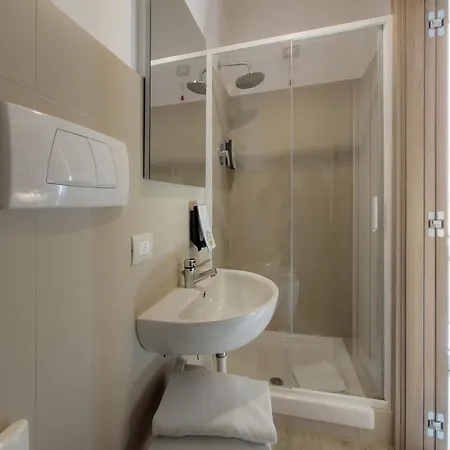 Nologo Hotel Genova